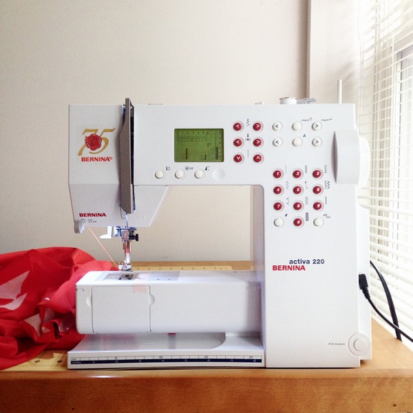 IN PERSON LESSON: How to use a sewing machine
